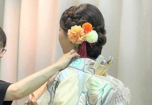 色打掛の洋髪ヘアメイクのリハーサル 和装で結婚式を挙げたい 衣装のレンタルと着付けは東京のブライダルカ レーンにご相談ください